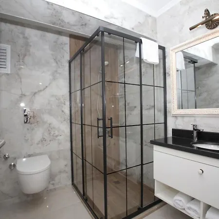 Raymar Hotel 4*